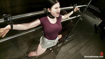 A busty pain slut gets her curves whipped in a hair suspension